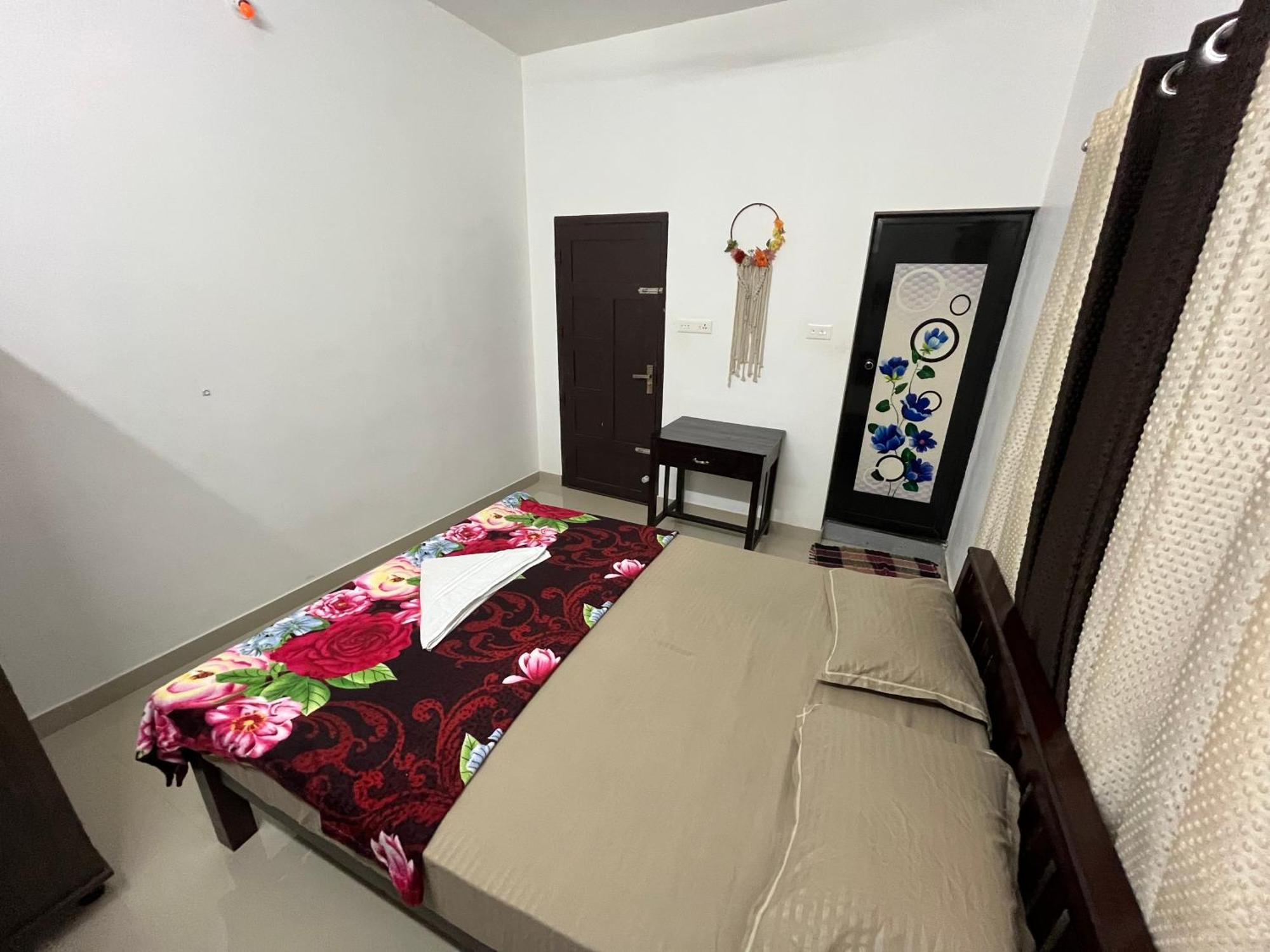 Phoenix Homestay Varkala Bagian luar foto