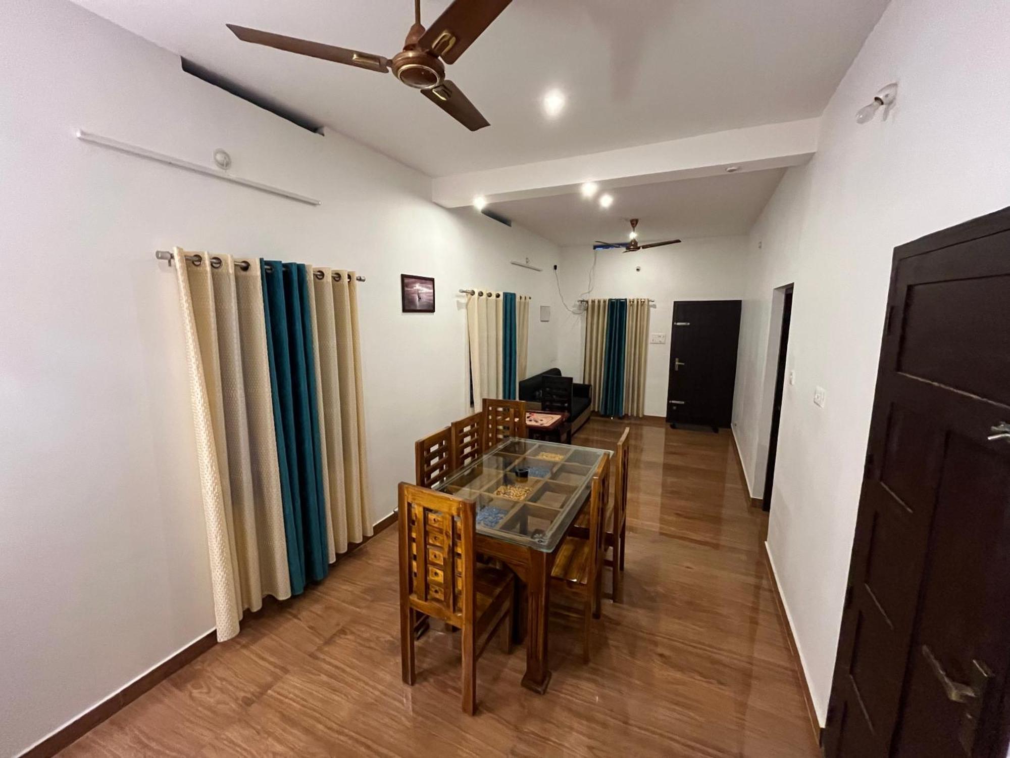 Phoenix Homestay Varkala Bagian luar foto