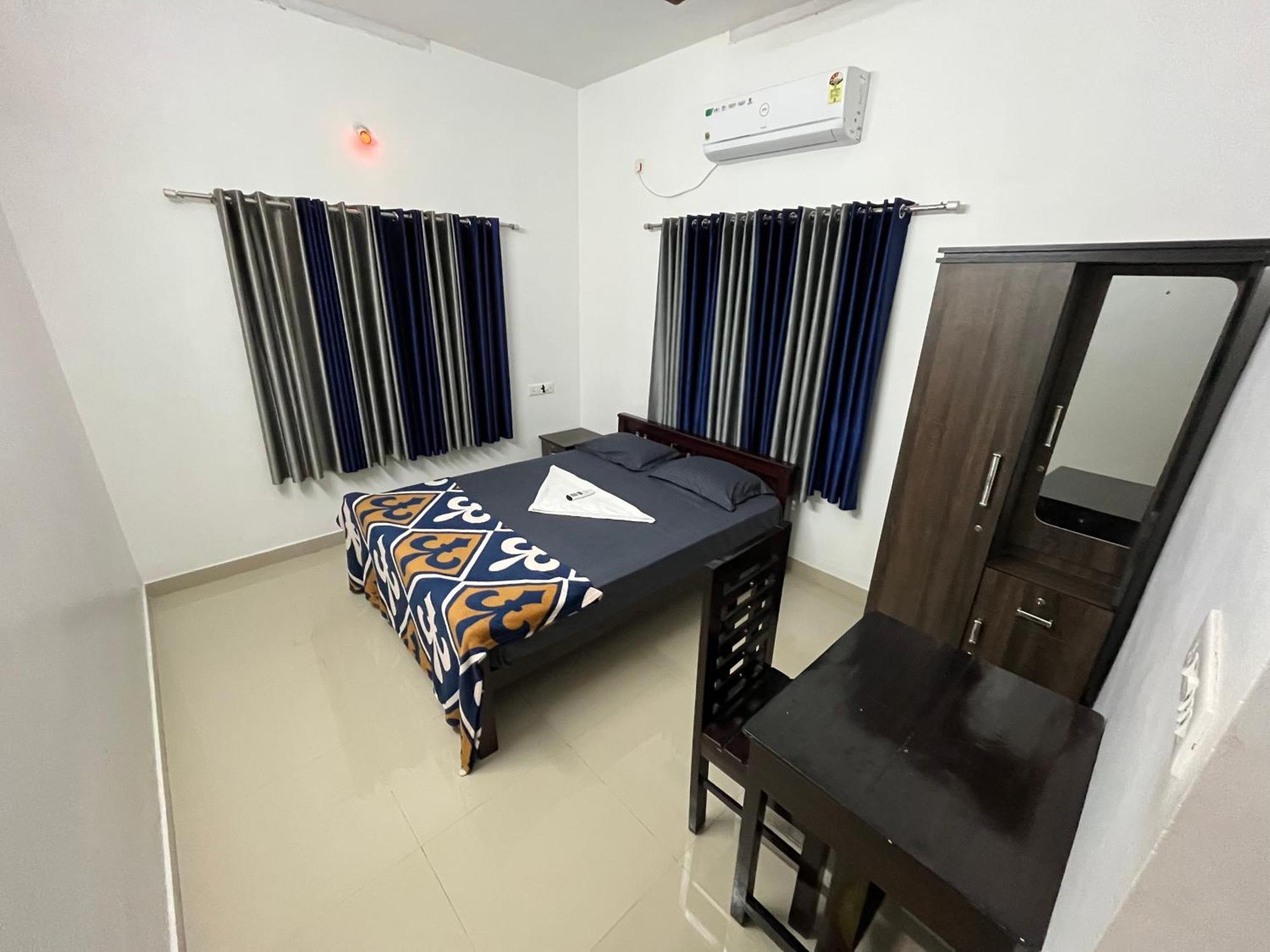 Phoenix Homestay Varkala Bagian luar foto