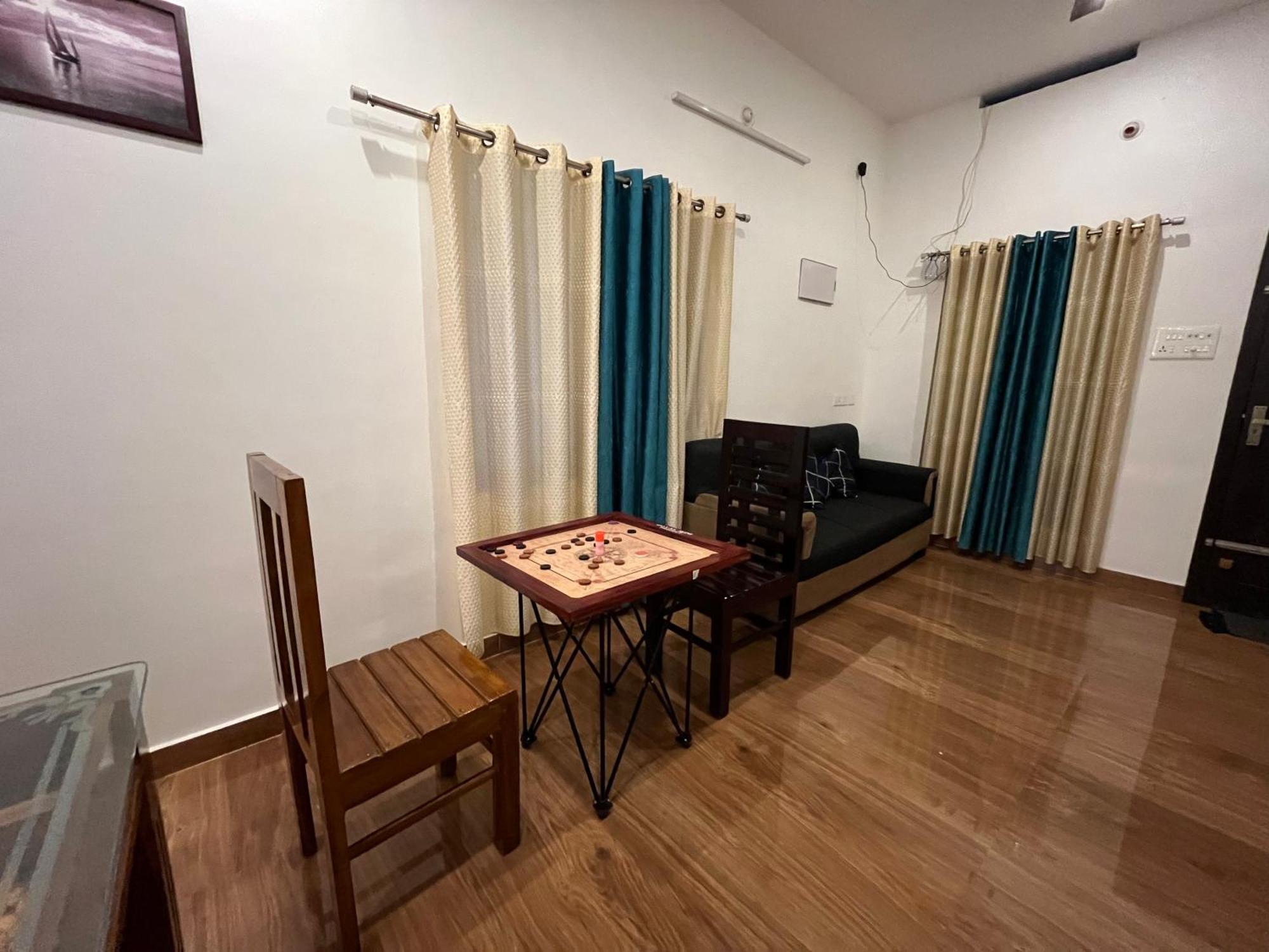 Phoenix Homestay Varkala Bagian luar foto